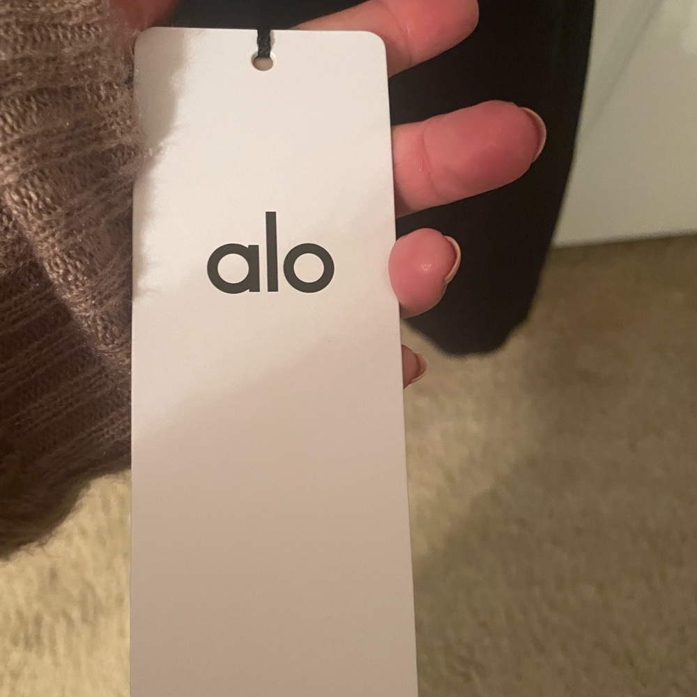 ALO Yoga Black Bae Hoodie. NWT - Picture 4 of 6